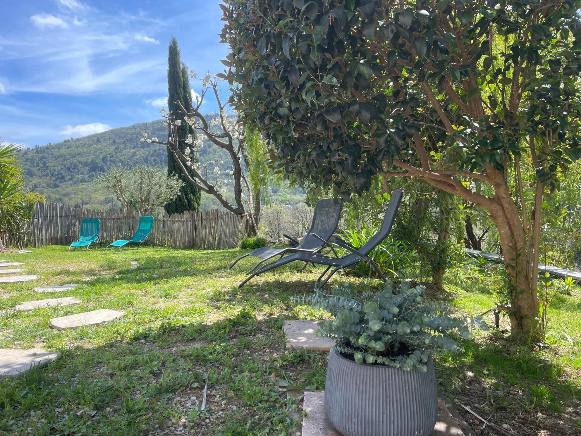 Luva D'Azur, Rez De Villa Le Riou - Le Vallon Le Bar-sur-Loup Esterno foto