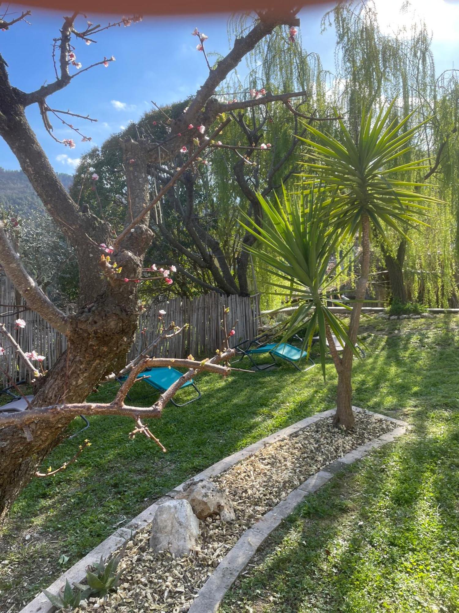Luva D'Azur, Rez De Villa Le Riou - Le Vallon Le Bar-sur-Loup Esterno foto